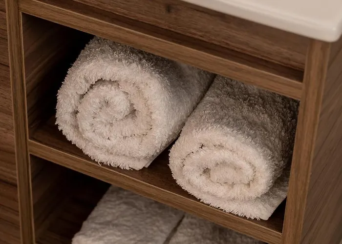 Sun And Sea - Beachfront, 2 Bedrooms With Sea View & Garden Apartamento Parálion Ástros