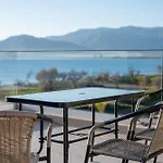Appartement Sun And Sea - Beachfront, 2 Bedrooms With Sea View & Garden *